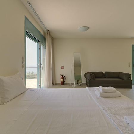 Ouzo Panoramic Houses 2, With Private Pool Plomari Exteriör bild